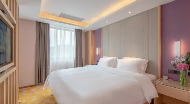 Люкс Deluxe Lavande Hotel (Guangzhou Panyu Shiqiao Metro Station, Dabei Road)
