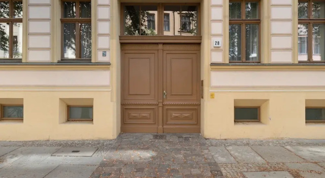 Schoenhouse Berlin City Street