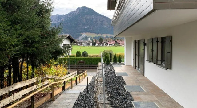 Oberstdorfer Bergwelt 315, Varaa Huoneisto Hotellit Baijeri pysäköinnillä, Pysäköinti