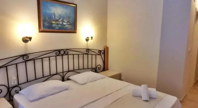 Alados Otel