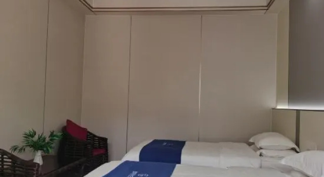 Люкс с 2 комнатами Aohai Holiday Manor (Zhuhai Chimelong Ocean Kingdom)