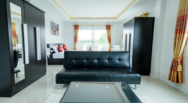 Lemon House 51