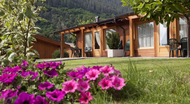 Шале Standard с видом на горы Dolomiti Camping Village&Wellness Resort