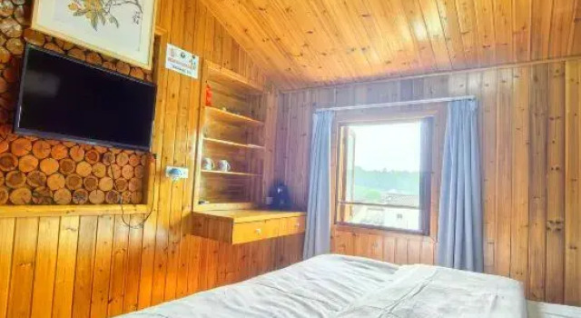 Люкс с красивым видом из окна Lanxi Mushe Homestay (Zhuge Bagua Village Branch)