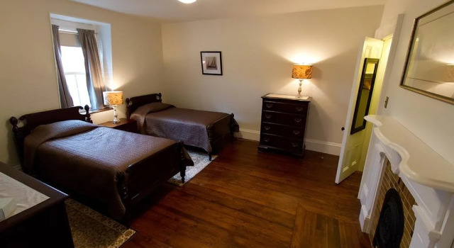 Rayski Guest House, Rezervasyon Misafirhane Canning 