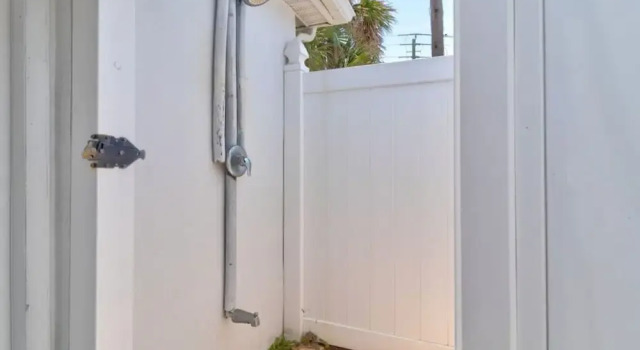 Коттедж 3 Bedroom 2 Bath Pet Friendly Ocean View 4 Houses From Beach