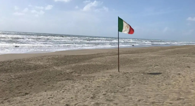 Вилла Seafront apartment in Villa , near Rome