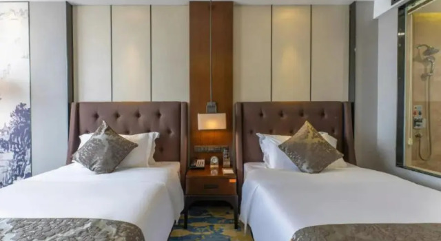 Двухместный номер Executive ME Yinhe International Hotel