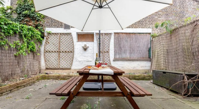 Elegant 3Bed Apartment in Kensington Olympia
