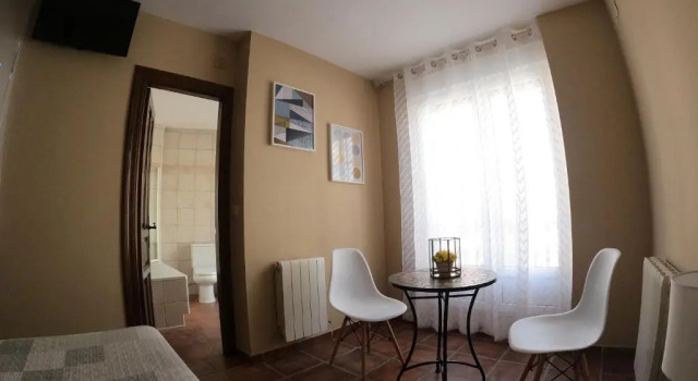 Hostal Santiago, Забронировать Отель Каррион-де-лос-Кондес Паленсия
