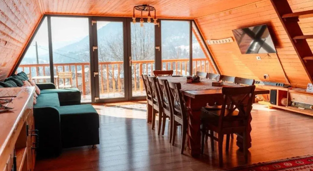 . Catunul Lacului Fermecat - Camere de inchiriat, Đặt Khách sạn Khách sạn 3 sao ở Buzau, 3*