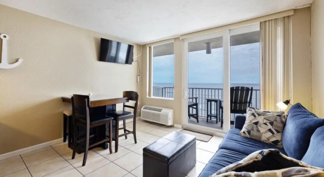 Beautiful Beachfront Resort Condo, Забронировать Курортный отель СПА-отели Дейтона-Бич, рядом с Базилика Святого Димитрия, SPA-услуги