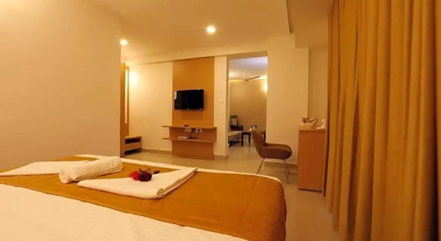 Двухместный номер Standard Grand Plaza Hotel