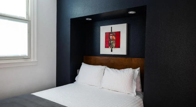 Номер Premium The Metro Hotel
