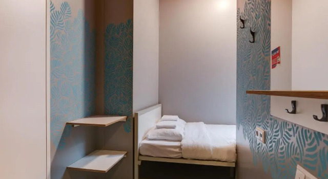 Одноместный номер Private ClinkNOORD Hostel
