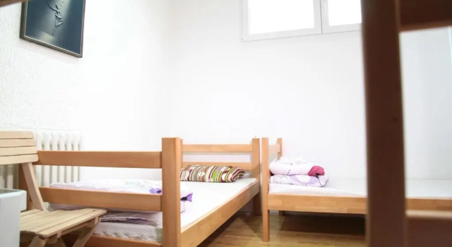 Четырёхместный номер Standard Hostel Jellostone