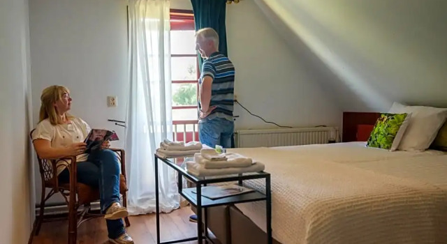 Herberg de Lingehoeve, Prenota Hotel Hotel a Oosterwijk con colazione, Colazione