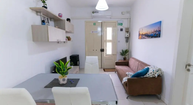 Seaside Cosy Maisonette- 2 mins from sea, Réserver Appartement Hôtels à Marsaskala avec petit-déjeuner, Petit-déjeuner