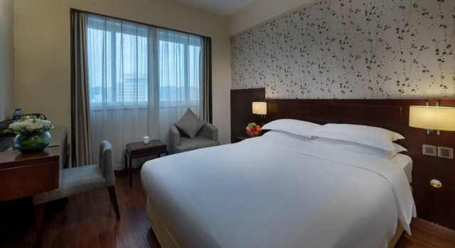 Номер Standard Holiday Inn Express Xiamen LuShan