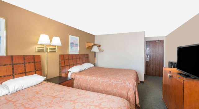 Super 8 by Wyndham Sioux City/Morningside Area, Buchen Sie Hotel Sioux City Iowa