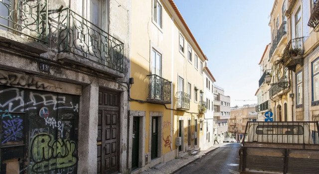 ALTIDO Modern 2BR Apt 5mins to Av. da Liberdade