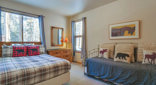 Коттедж Near Ski Access: Home w/ Hot Tub in Breck!