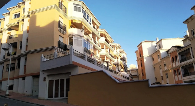 Torrox Costa Super Sunny Apartment With Pool Access, Free Wifi, Prenota Appartamento Appartamenti a Torrox, Appartamento