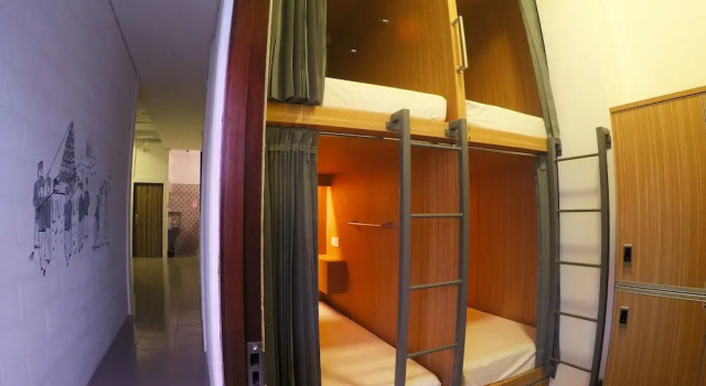 Кровать в общем номере The Packer Lodge Yogyakarta - Hostel