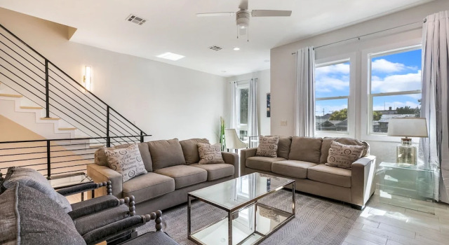 4 Bedroom Bienville Townhouses near Restaurants