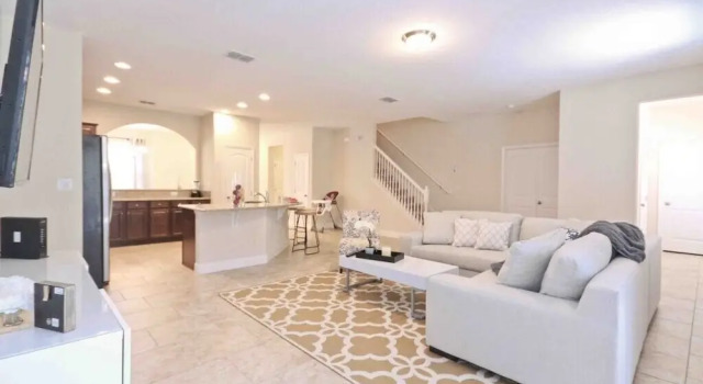 5361 Oakbourne Avenue 6 Bedroom Home, Забронировать Дом для отпуска Виллы Давенпорт, Вилла