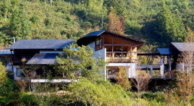 Двухместный люкс с видом на реку Auberge Tosayama