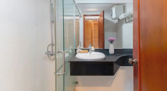 Номер Deluxe Holiday Central Nha Trang