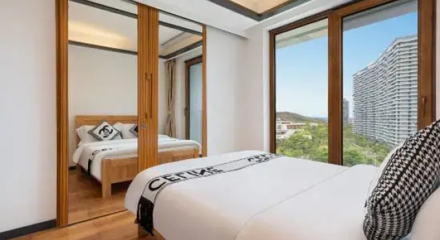 Люкс с 3 комнатами с балконом и с видом на сад Sanya Haiyun Island Homestay (Banshan Peninsula Branch)