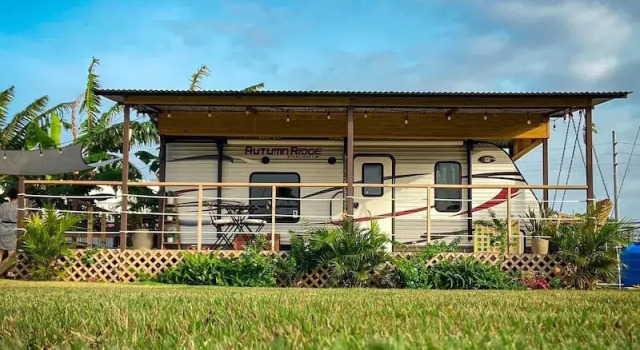 Номер Standard El Camper with private pool