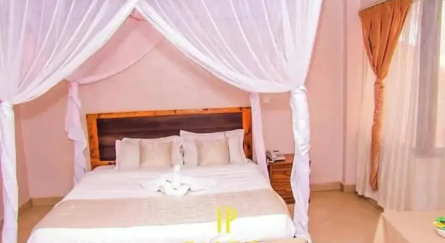 Paleo Hotel and Spa, Thika, Book Hotel Billige hoteller i Central