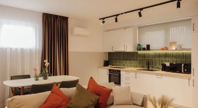 Апартаменты Standard с балконом ZEN Garden Apartments