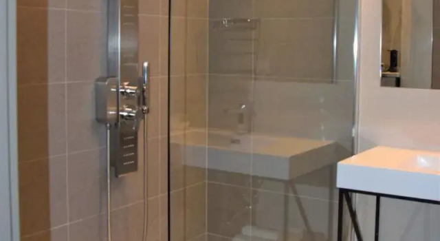 Двухместный номер Comfort с балконом Hotel Lago