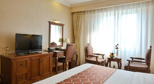 Hotel Grand Saigon