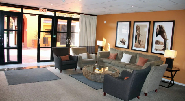 Illovo Hotel, Забронировать Отель Отели Йоханнесбург 3 звезды, рядом с South African Chamber of Commerce and Industry, 3*