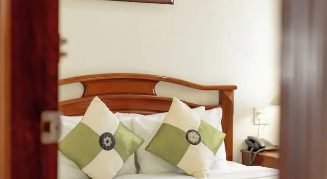 Номер Economy Hung Phong Hotel