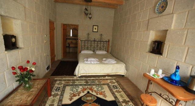 Angel Cave Suite