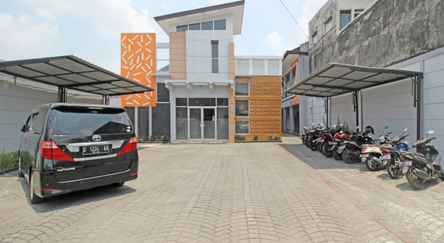 RedDoorz near Hartono Mall 3, Rezervovat Hotel 3hvězdičkové hotely v Yogyakarta Province, 3*