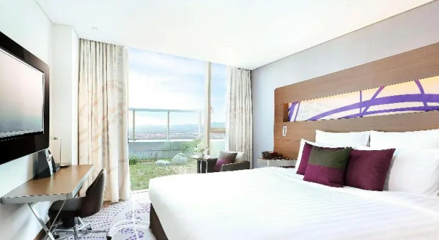 Двухместный номер Standard Novotel Ambassador Suwon