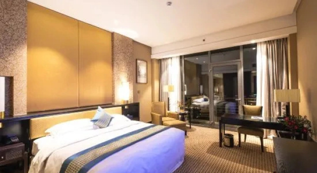 Двухместный люкс Deluxe с видом на сад Landison Hotel Huzhou