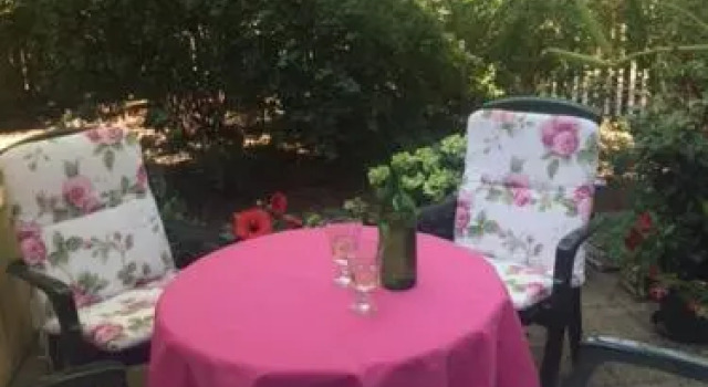 Exquisites Gartenapartment in eleganter Jugendstilvilla