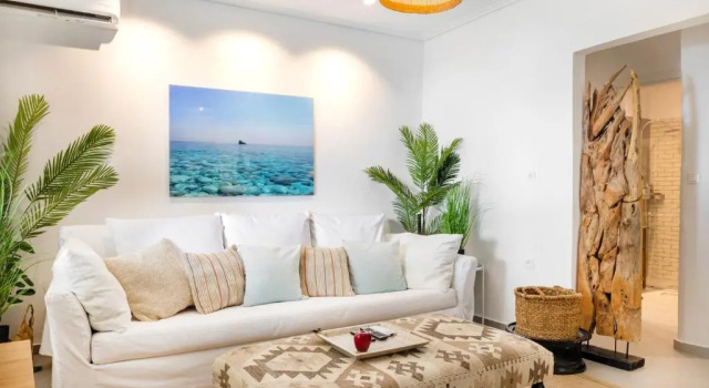 The Beach House, Skaloma, Book Villa Hotels in Central Greece with Parking, Parking