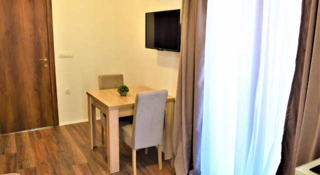 Студия с балконом Martinović Rooms