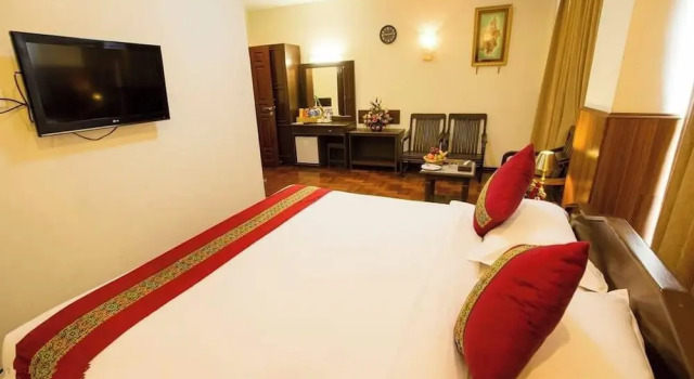 Двухместный номер Deluxe с видом на город My Hotel Myanmar