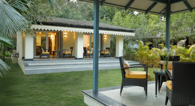 Whistling Woodzs Resort, Boek Resort Dandeli Bangalore