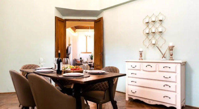 Historic center Palace - Huge 4 bedrooms Santa Croce apartment apartment - AC in all rooms, Забронировать Апартаменты/квартира Апартаменты Флоренции, рядом с Дом Буонаротти, Апартаменты/квартира